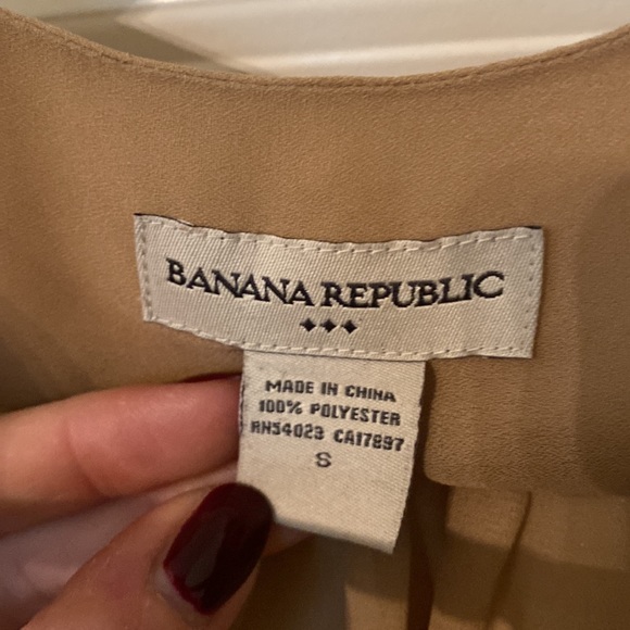 Banana Republic Tan Blouse - Picture 3 of 4